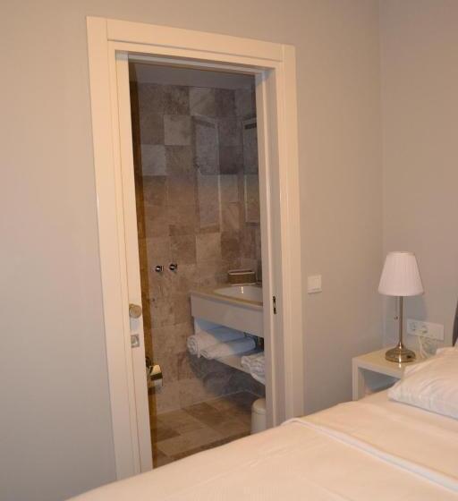 חדר דלוקס, Teos Lodge