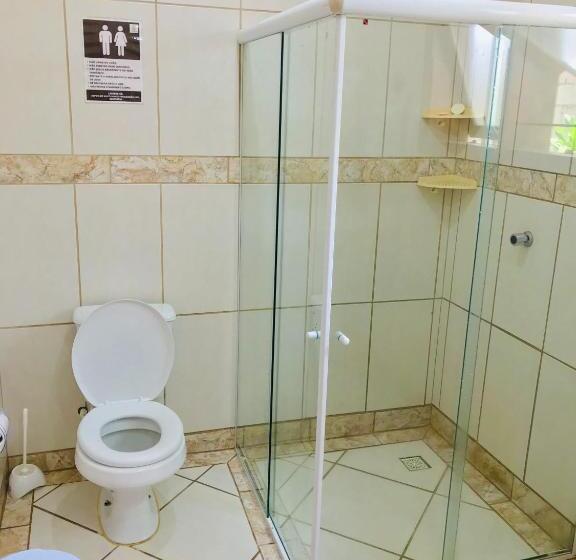 Quarto Estandar Banheiro Compartilhado, Terra Do Sol Pousada E Hostel