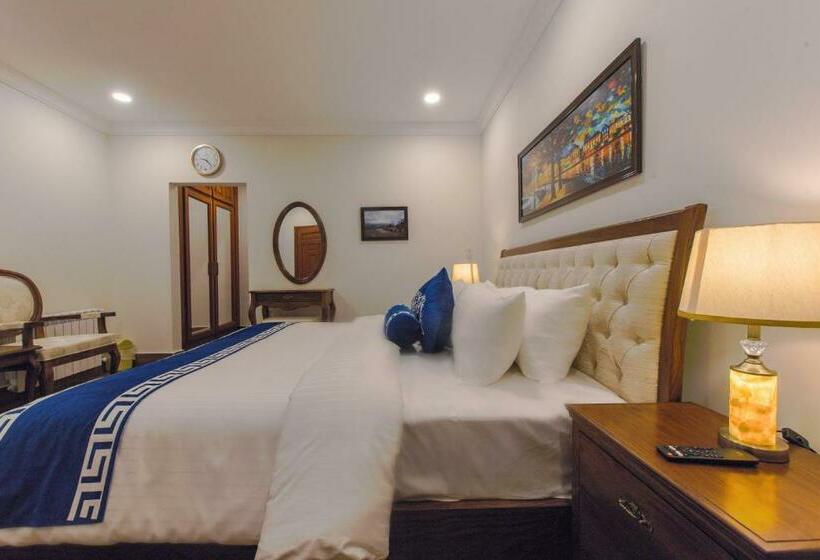 اتاق استاندارد با تخت بزرگ, Khattak Lodge Murree