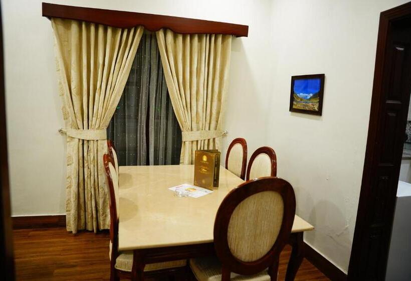 سوئیت 2 خوابه, Khattak Lodge Murree