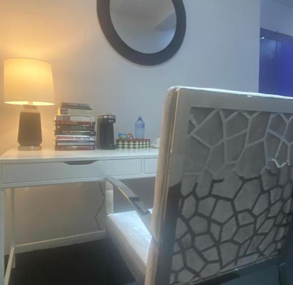 اتاق سوپریور با تخت بزرگ, Muse Boutique