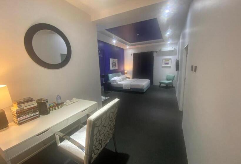 اتاق سوپریور با تخت بزرگ, Muse Boutique