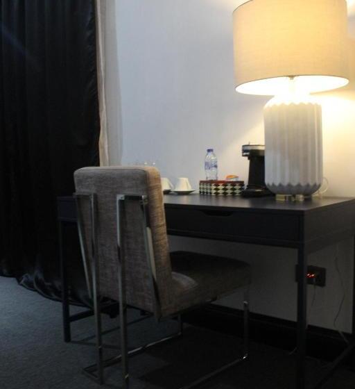 سوییت اجرایی, Muse Boutique