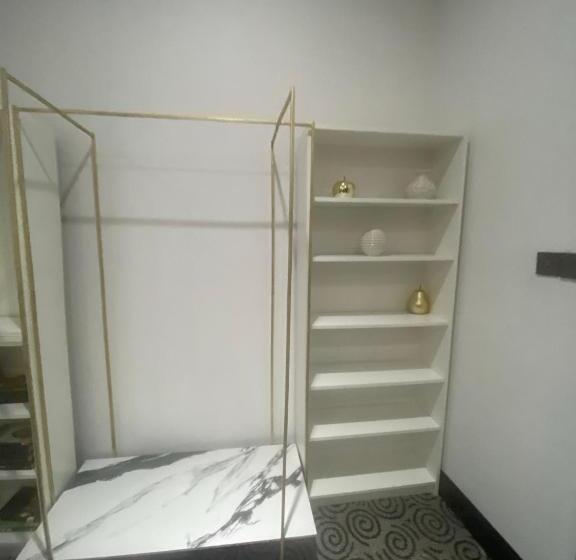 سوئیت پرزیدنت, Muse Boutique