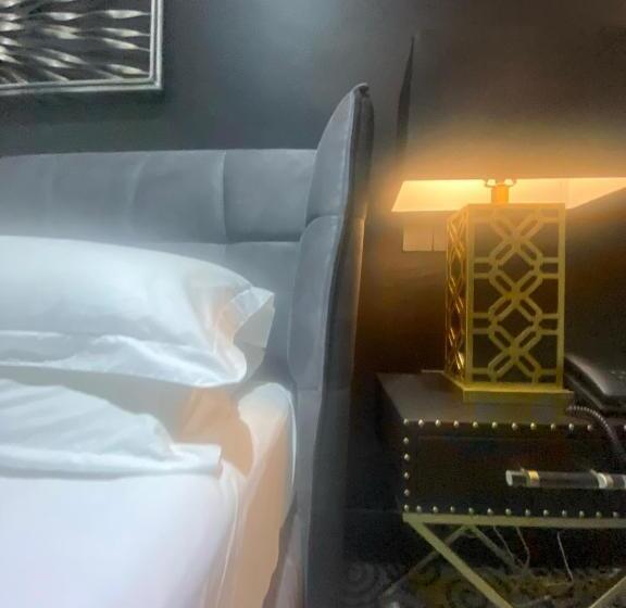 سوئیت پرزیدنت, Muse Boutique