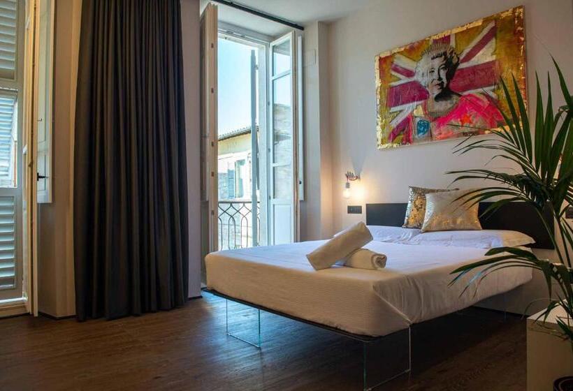 غرفة ديلوكس رباعية, Palazzo Ciotti