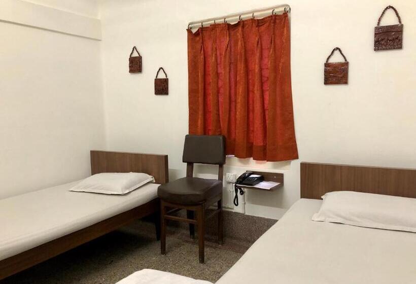 Номер Стандарт Совместная Ванная, Saluja