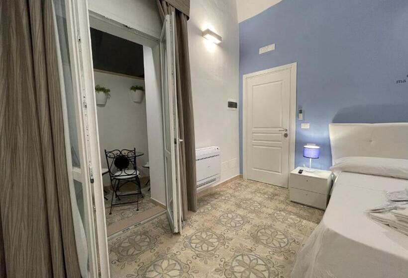 带露台的标准房间, Donna Grazia Relais