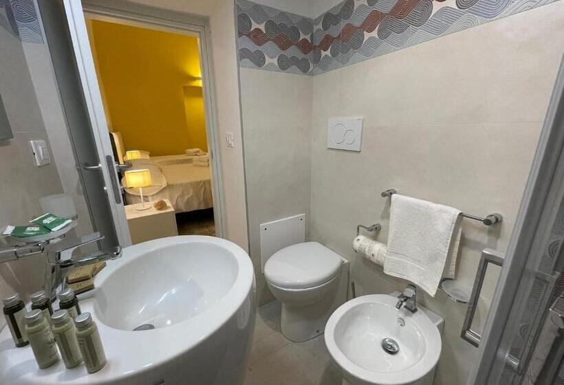 四人标准间, Donna Grazia Relais