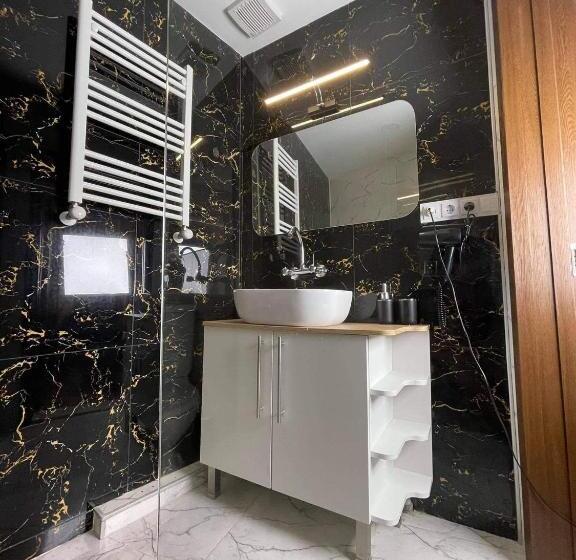 اتاق سوپریور خانوادگی, Ulysses