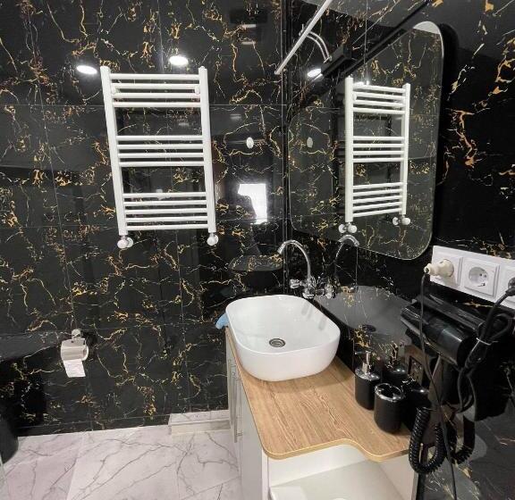 اتاق سوپریور خانوادگی, Ulysses