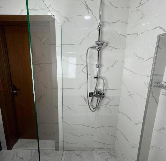 اتاق سوپریور خانوادگی, Ulysses