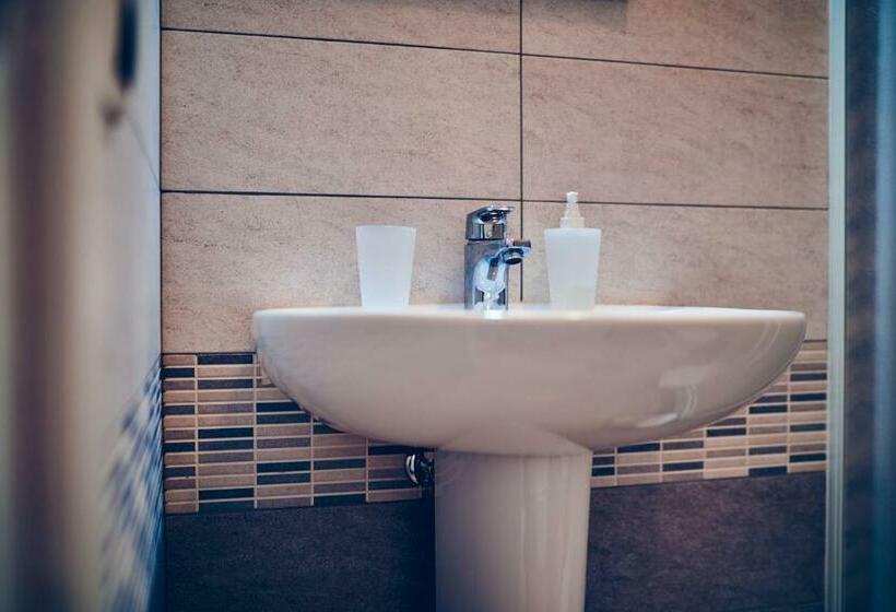 スタンダードルーム, Travelershome 7metri Guesthouse