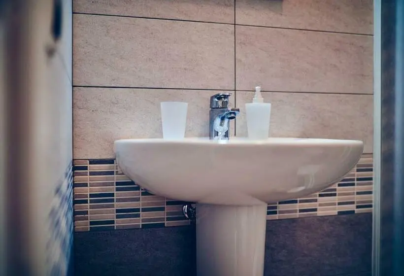 اتاق استاندارد, Travelershome 7metri Guesthouse