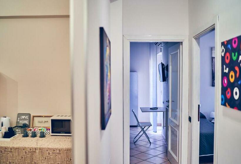 スタンダードルーム, Travelershome 7metri Guesthouse