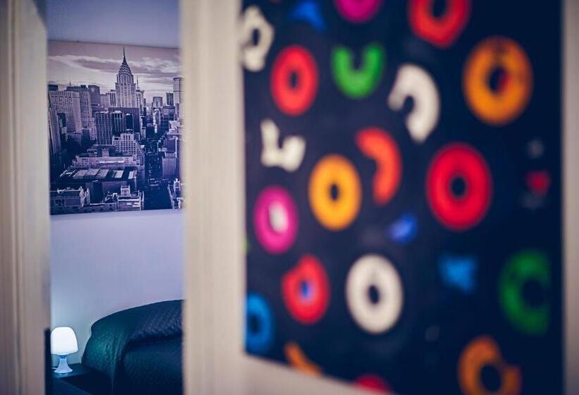 スタンダードトリプルルームの外観-バスルーム, Travelershome 7metri Guesthouse