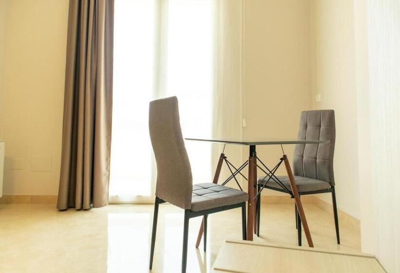 חדר סופריור, Karpignàna