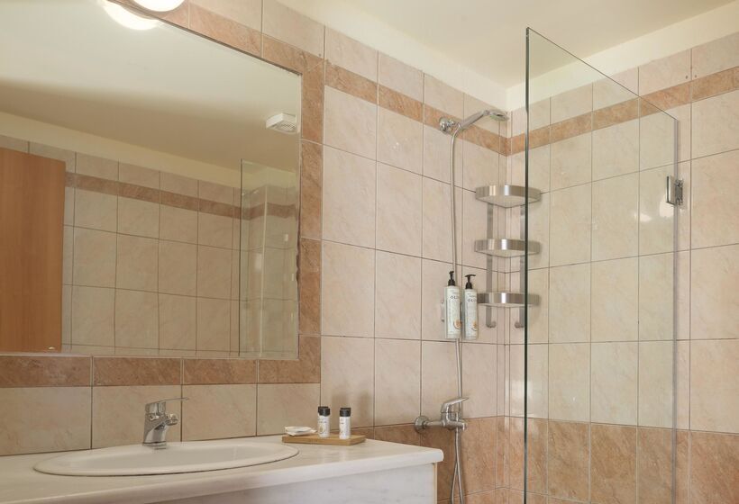 Студио Стандарт Вид на Сад, Asterias Village