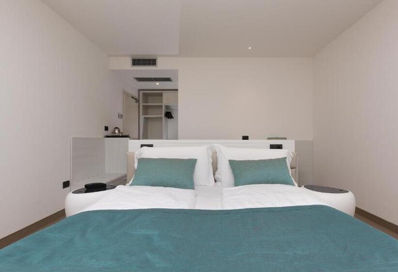 חדר סופריור, Brione Green Resort