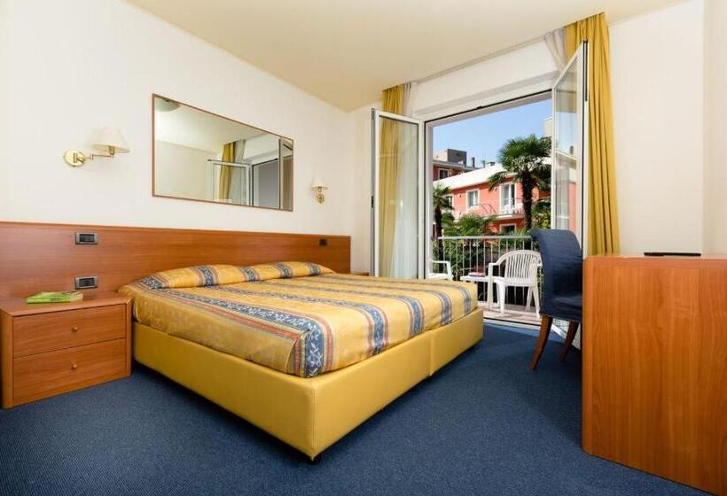 Номер Стандарт Вид на Сад, Brione Green Resort