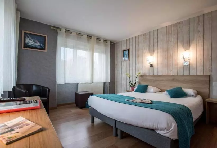 اتاق پرستیژ, Brit Hotel Des Halles