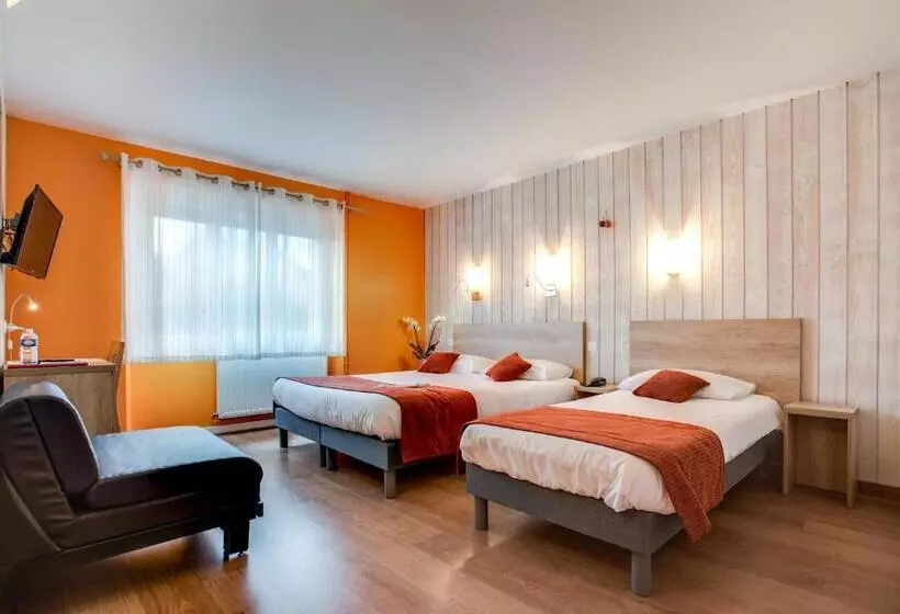 اتاق استاندارد سه نفره, Brit Hotel Des Halles