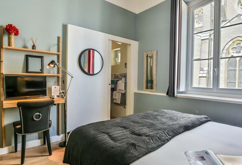 غرفة كومفورت, De L Ocean