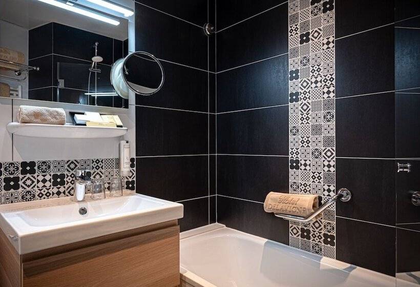 اتاق استاندارد, Delavigne