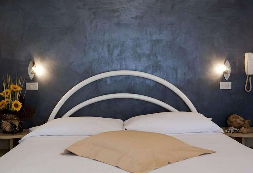 スタンダードルーム, Derby