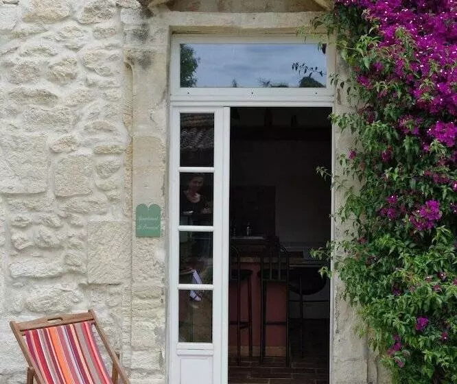 コンフォートルーム, Et Appartements Domaine Des Clos   Teritoria