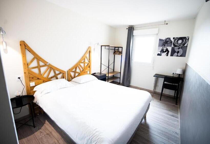 اتاق استاندارد, Grand Cap Rooftop Pool