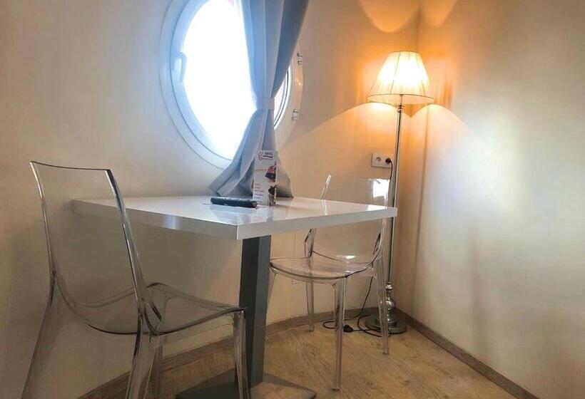 سوییت, Grand Cap Rooftop Pool