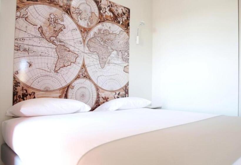 سوییت, Grand Cap Rooftop Pool