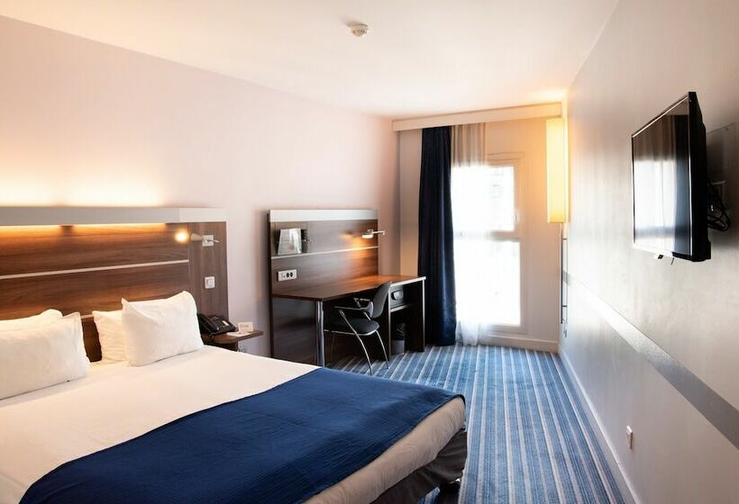 Номер Стандарт, Holiday Inn Express Marseille Saint Charles, An Ihg