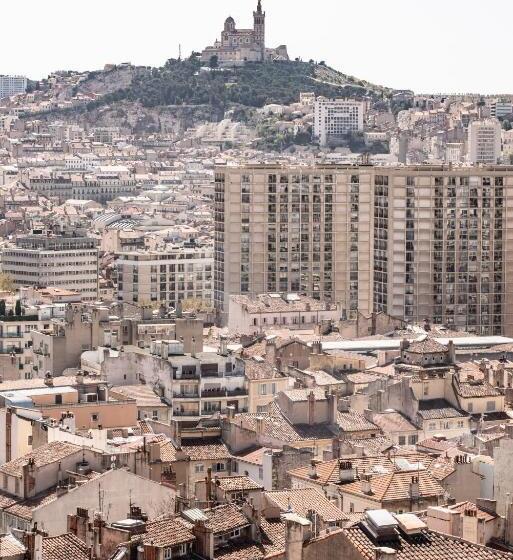 Номер Superior с Видом, Holiday Inn Express Marseille Saint Charles, An Ihg