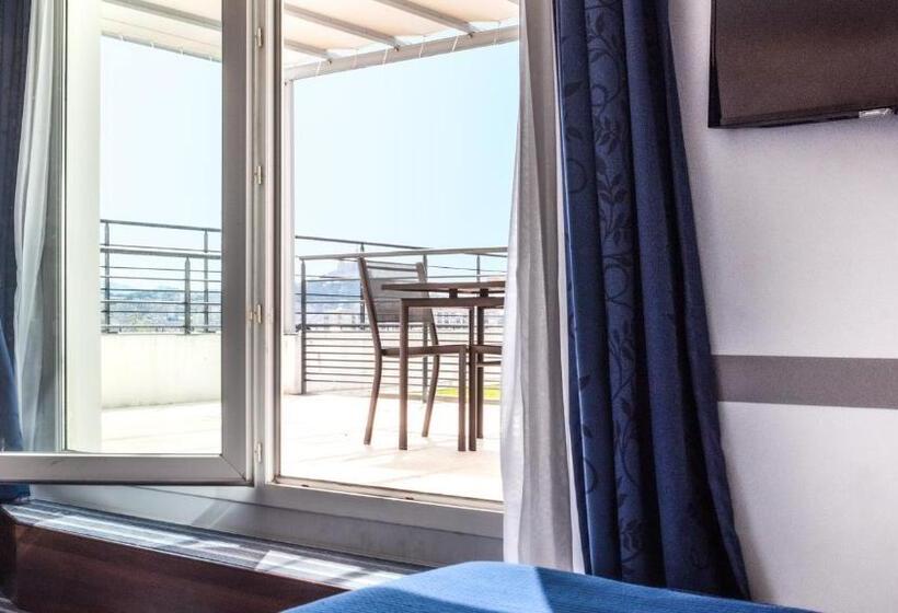 غرفة سوبيريور ذات إطلالة, Holiday Inn Express Marseille Saint Charles, An Ihg