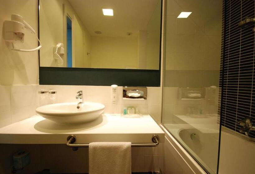 Номер Стандарт, Holiday Inn Milan Nord Zara, An Ihg