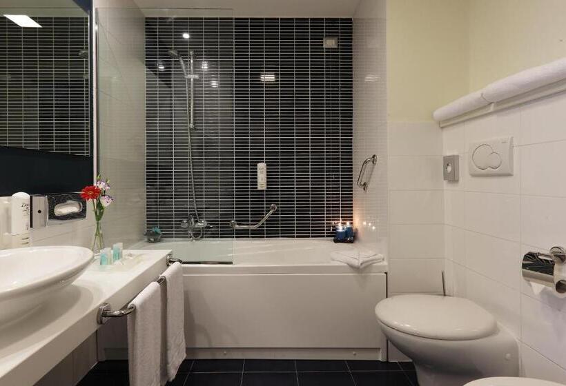 Номер Executive, Holiday Inn Milan Nord Zara, An Ihg