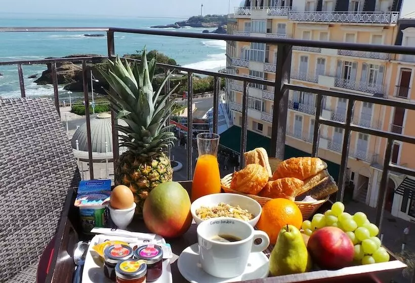 سوییت جونیور با چشمانداز دریا, Hôtel Florida
