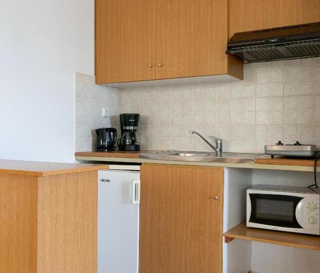 דירת חדר אקונומי, Ilian Beach & Apartments