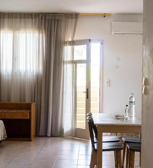 דירת חדר אקונומי, Ilian Beach & Apartments