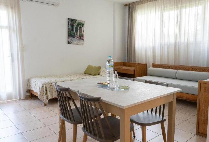 דירת חדר אקונומי, Ilian Beach & Apartments