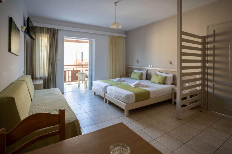 סטודיו סטנדרט עם נוף צדדי לים, Ilian Beach & Apartments