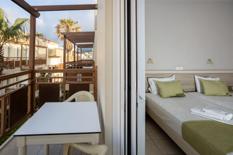 סטודיו סטנדרט עם נוף צדדי לים, Ilian Beach & Apartments