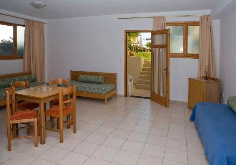 1 Bedroom Economy Apartment
