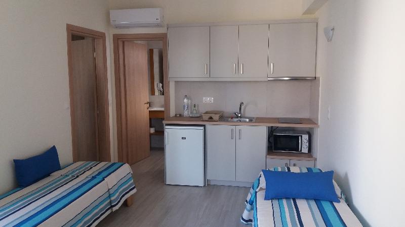 דירה בת חדר שינה 1 צדדית נוף לים, Ilian Beach & Apartments