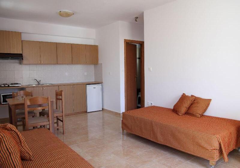 דירה בת חדר שינה 1 צדדית נוף לים, Ilian Beach & Apartments