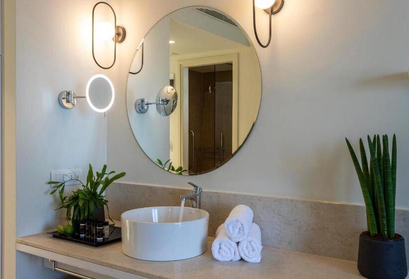 オーシャンビュージュニアスイート, Kosea Boutique