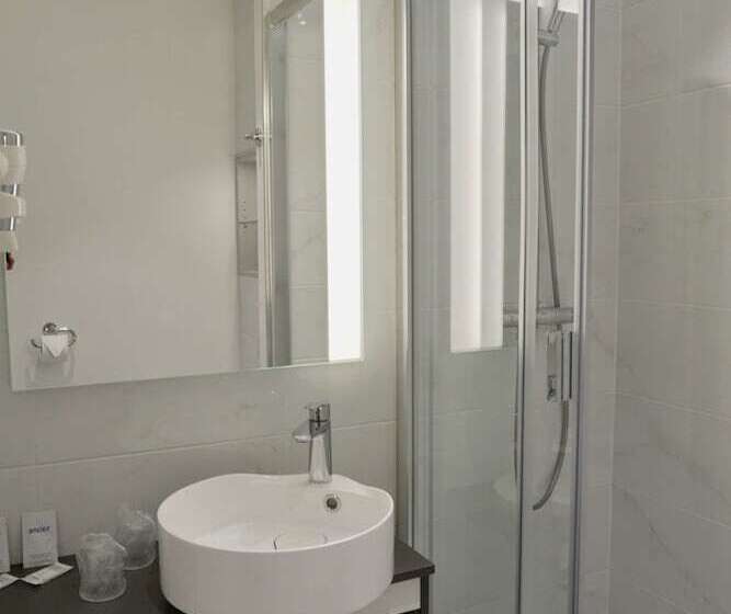 חדר קומפורט, Kyriad Crepy En Valois