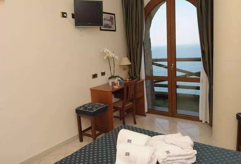 اتاق استاندارد یک نفره, Hr Hotel & Spa